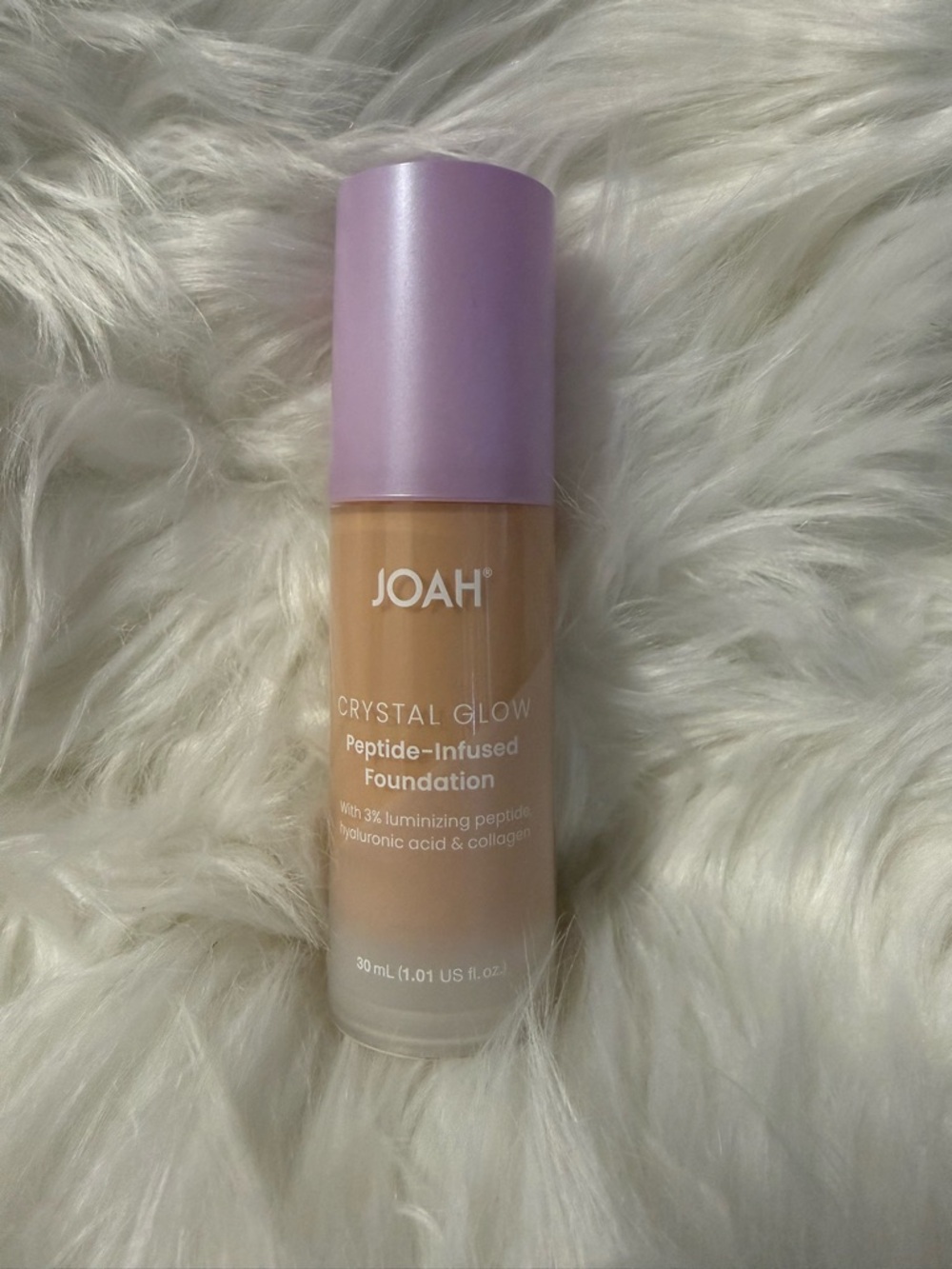 Joah Crystal Glow Peptide-Infused Foundation – Light Beige with Lilac Cap